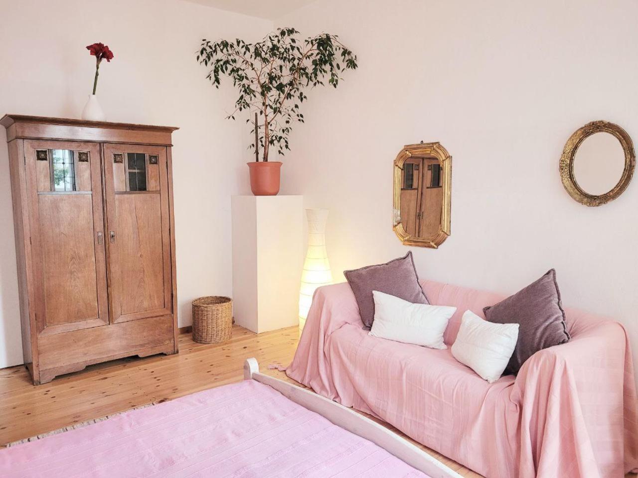 Room In Berlin City Center Berlim Exterior foto